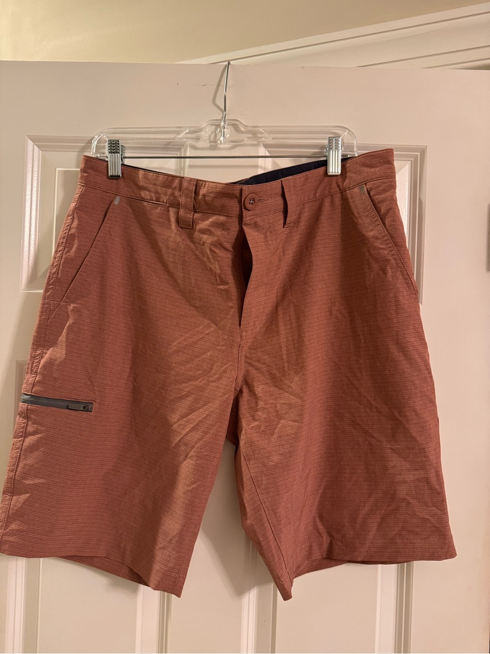 Men's Rust Red Golf Shorts
